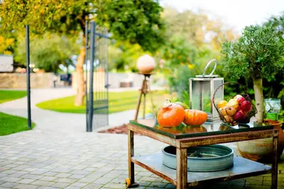 Ein Garten an der Unterkunft Landhotel Alte Töpferei