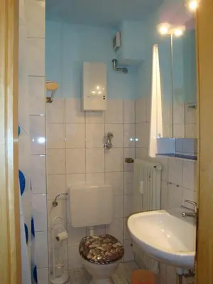 Ein Badezimmer in der Unterkunft Ferien-& Monteurwohnung Koenen2 nah am Westfield Centro