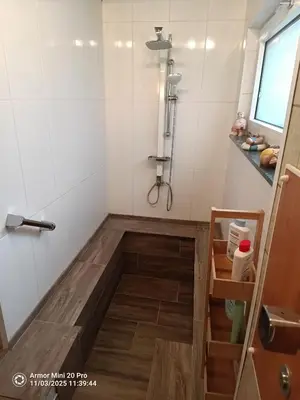 Ein Badezimmer in der Unterkunft Haus Nähe Flughafen und Messe