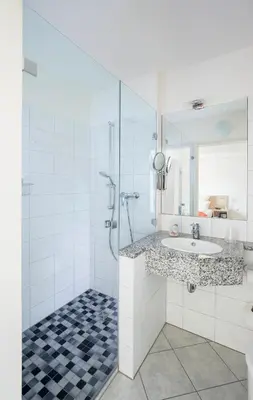 Ein Badezimmer in der Unterkunft Hotel Moerser Hof