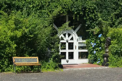 Ein Garten an der Unterkunft Rittergut Haus Laer