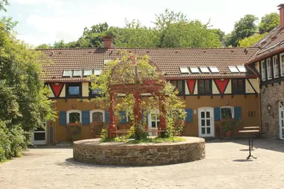 Das Gebäude in dem sich das Aparthotel befindet