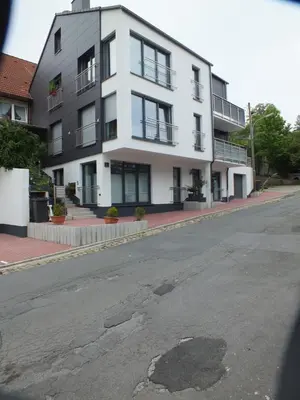 Das Gebäude in dem sich die Ferienwohnung befindet
