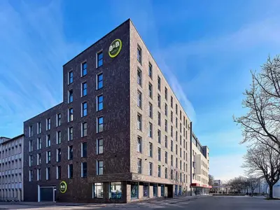 Das Gebäude in dem sich das Hotel befindet
