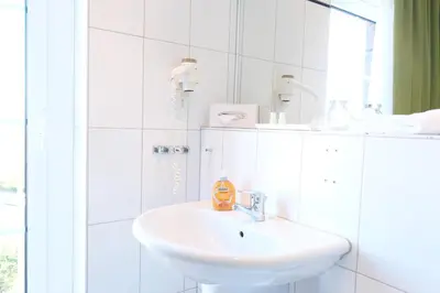 Ein Badezimmer in der Unterkunft Vivotel Niederrhein
