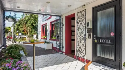 Das Gebäude in dem sich das Hotel befindet
