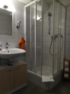 Ein Badezimmer in der Unterkunft Ferienappartement Ruhrtal Witten