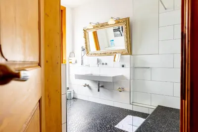 Ein Badezimmer in der Unterkunft Hotel 1782 - Contactless self check-in