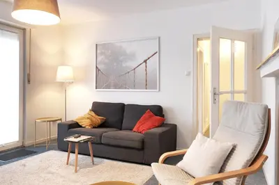 Ein Sitzbereich in der Unterkunft Ferienwohnung Speldorf