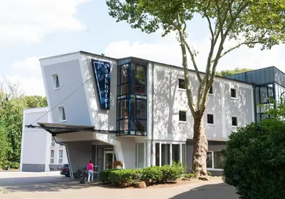 Das Gebäude in dem sich das Hotel befindet