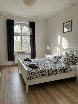 Ein Bett oder Betten in einem Zimmer der Unterkunft Schöne 3-Zimmer Wohnung im Herzen von Wuppertal
