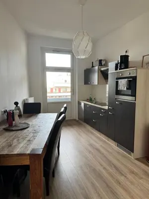 Küche/Küchenzeile in der Unterkunft Schöne 3-Zimmer Wohnung im Herzen von Wuppertal