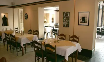 Ein Restaurant oder anderes Speiselokal in der Unterkunft Mutter Siepe