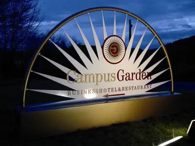 Ein Zertifikat, Auszeichnung, Logo oder anderes Dokument, das in der Unterkunft Campus Garden Businesshotel ausgestellt ist