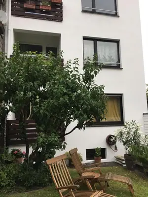 Ein Garten an der Unterkunft Charmant Wohnen