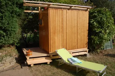 Ein Garten an der Unterkunft Maakito`s Place