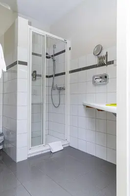 Ein Badezimmer in der Unterkunft Hotel Nüller Hof