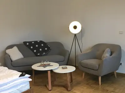 Ein Sitzbereich in der Unterkunft Am Grünenplatz 65