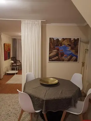 Ein Sitzbereich in der Unterkunft Düsseldorf Messe -Apartment Milan