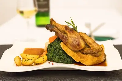 Essen im Hotel oder in der Nähe