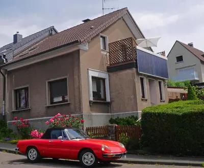 Das Gebäude in dem sich die Ferienwohnung befindet