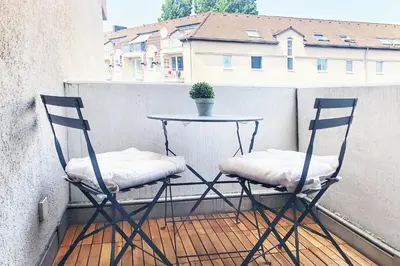 Ein Balkon oder eine Terrasse in der Unterkunft Gemütliches Apartment mit Balkon und Tiefgaragenstellplatz