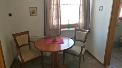 Ein Sitzbereich in der Unterkunft Pension Hoffmann