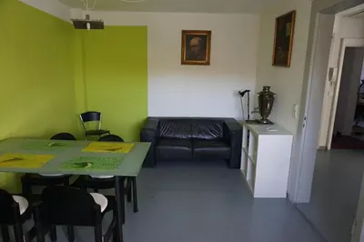 Küche/Küchenzeile in der Unterkunft Zweizimmerwohnung nah der Messe