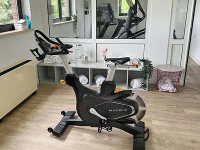 Das Fitnesscenter und/oder die Fitnesseinrichtungen in der Unterkunft DORMERO Hotel Meerbusch