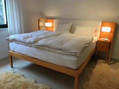 Ein Bett oder Betten in einem Zimmer der Unterkunft 2 Room Messe Kongress Stadion