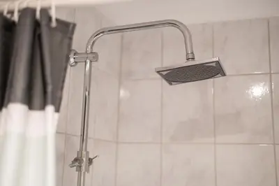 Ein Badezimmer in der Unterkunft cruwzo I Apartment with garden Elberfeld