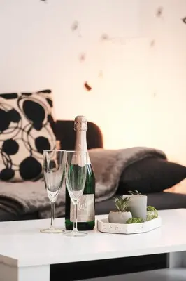 Getränke in der Unterkunft Apartment mit Wohnflair