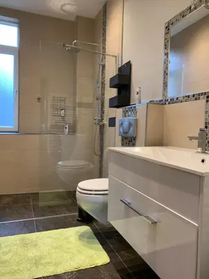 Ein Badezimmer in der Unterkunft Stadthaus Artur - Apartment Barcelona
