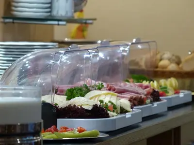 Essen im Hotel oder in der Nähe