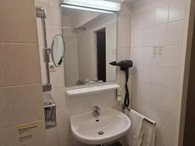Ein Badezimmer in der Unterkunft Garner Hotel Bochum by IHG