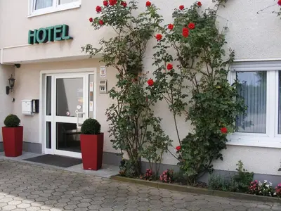 Das Gebäude in dem sich die Pension befindet