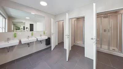 Ein Badezimmer in der Unterkunft The Bunk Hostel