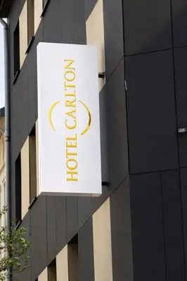 Ein Zertifikat, Auszeichnung, Logo oder anderes Dokument, das in der Unterkunft Hotel Carlton ausgestellt ist