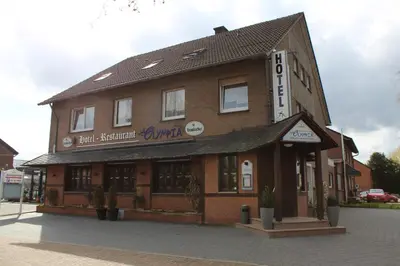 Das Gebäude in dem sich das Hotel befindet