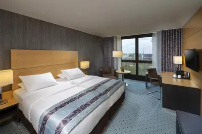 Ein Bett oder Betten in einem Zimmer der Unterkunft Maritim Hotel Düsseldorf