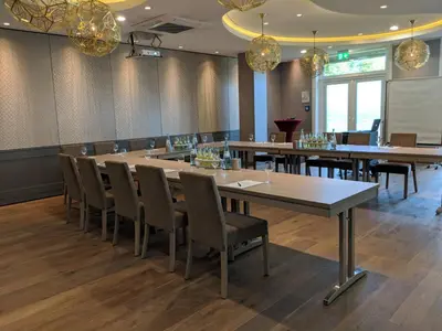 Der Geschäftsbereich oder Konferenzraum in der Unterkunft Hotel Schmachtendorf