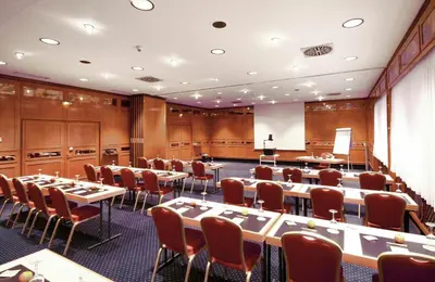 Der Geschäftsbereich oder Konferenzraum in der Unterkunft Leonardo Boutique Hotel Düsseldorf