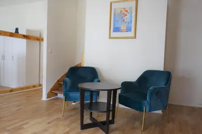 Ein Sitzbereich in der Unterkunft Nette, geräumige Ferienwohnung