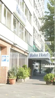 Das Gebäude in dem sich das Hotel befindet