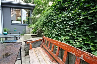 Ein Garten an der Unterkunft Hotel Maximilians