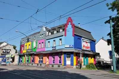 Das Gebäude in dem sich das Hotel befindet