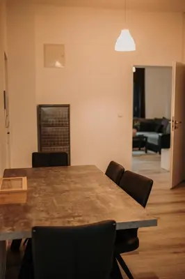 Ein Sitzbereich in der Unterkunft Loft Riva II - Terrasse, Smart TV, Klimaanlage, Parkplatz frei, Minibar