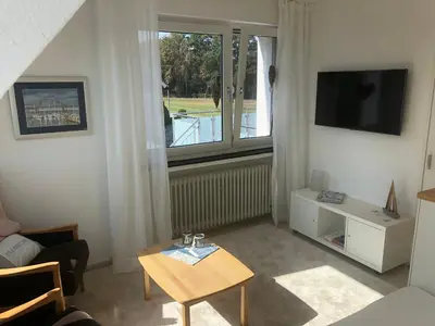 TV/Unterhaltungsangebot in der Unterkunft Ferne und Weite im Sauerland Blick über das Ruhrtal