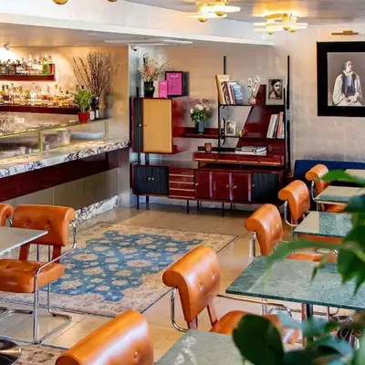 MUZE Hotel Dusseldorf - Handwritten Collection