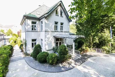 Das Gebäude in dem sich das Hotel befindet
